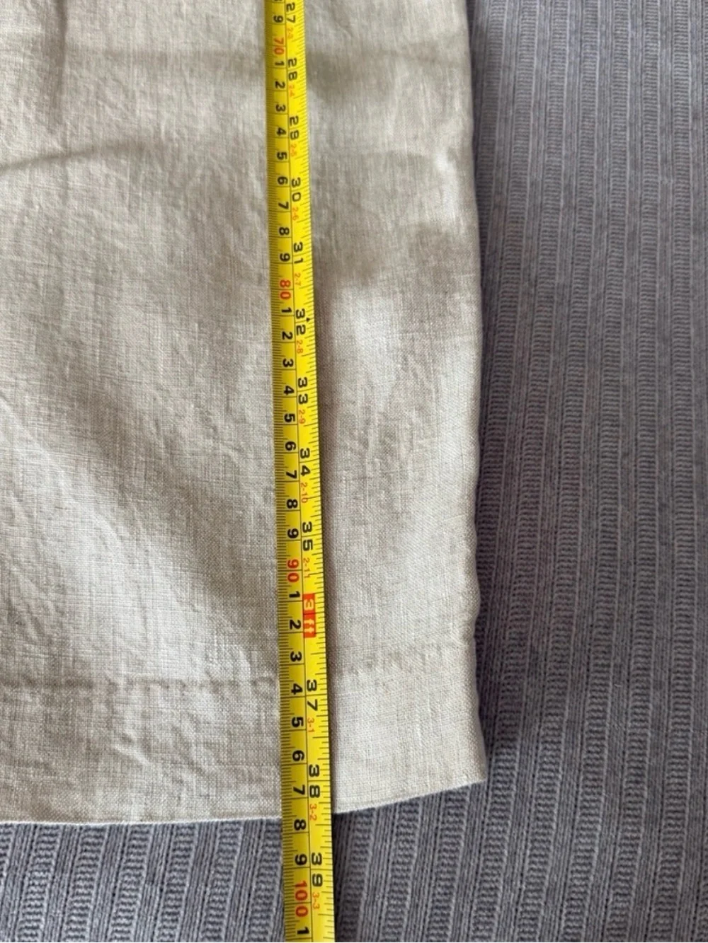 Zara Men’s Relaxed Linen Pants